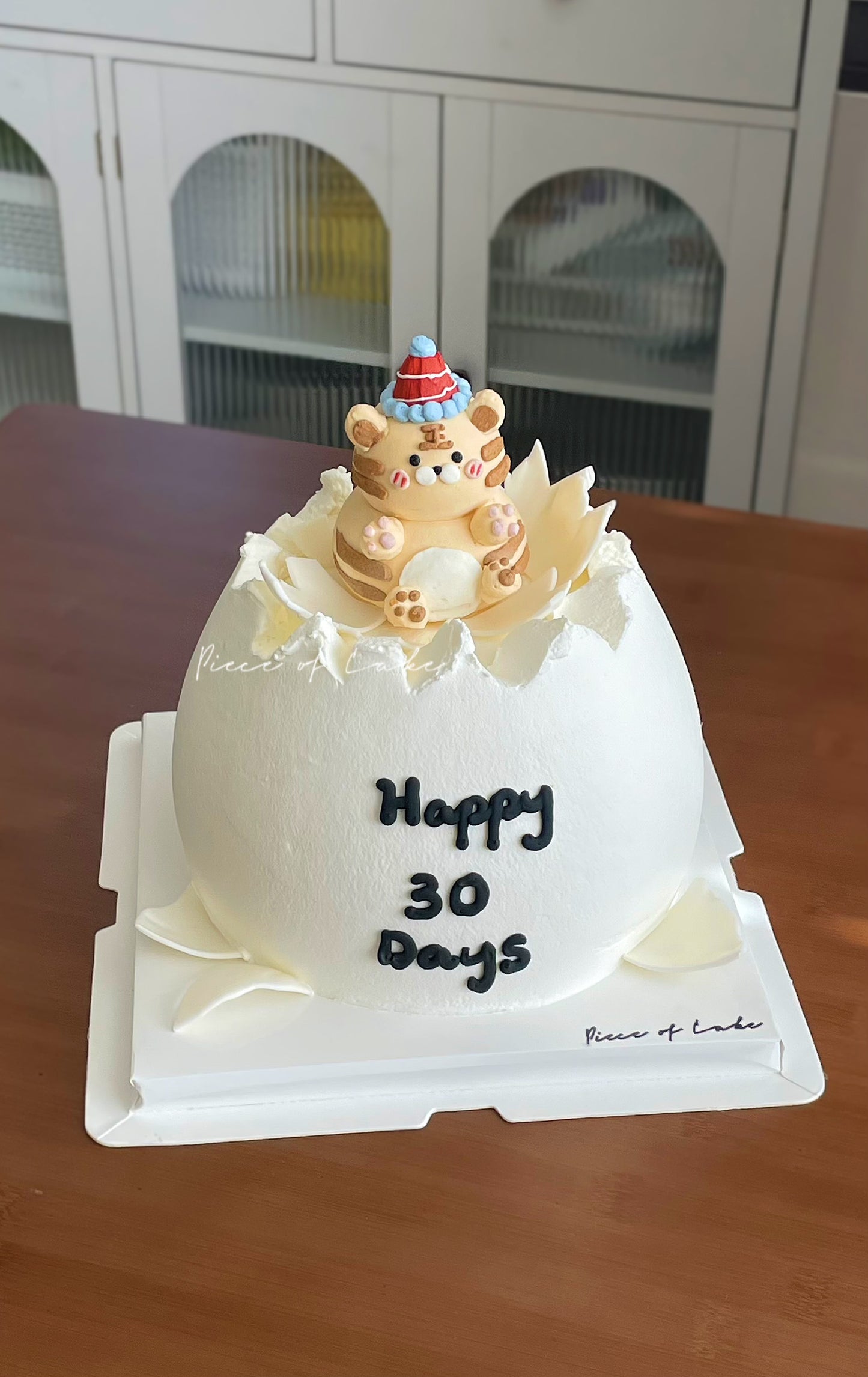 老虎奶油霜小动物蛋糕