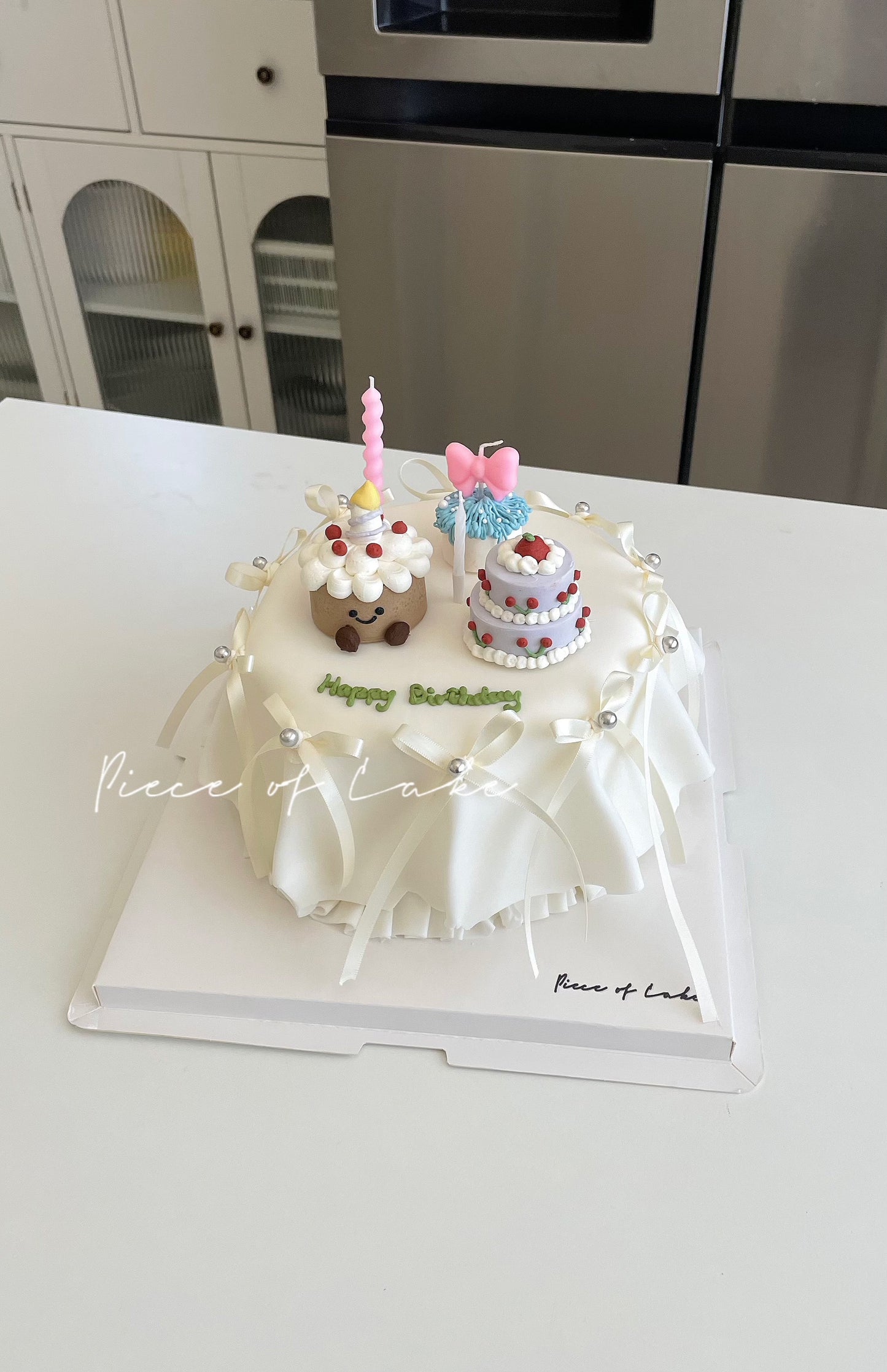 Jellycat 餐桌蛋糕