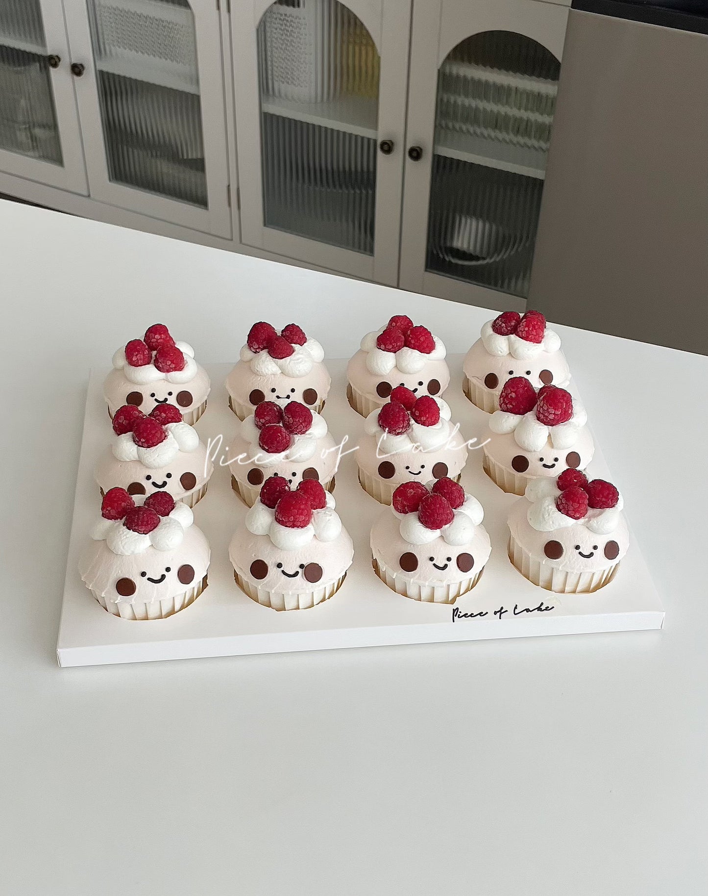 Cupcakes: Jellycat（1盒/12个）